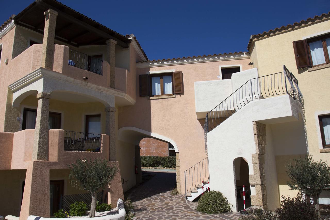 Bados Mare Lägenhet Olbia Exteriör bild